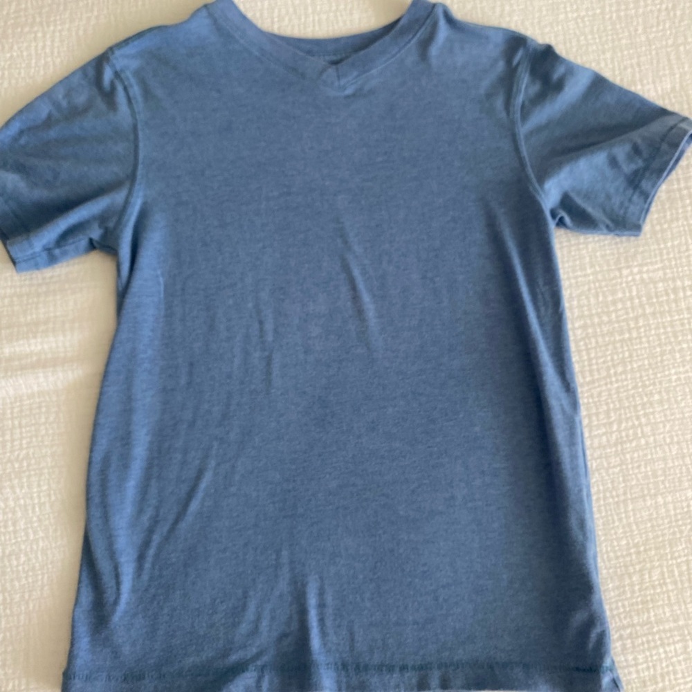 Cherokee. Boys blue shirt size medium 8/10.